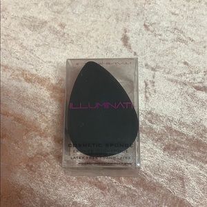 ILLUMINATI COSMETICS BLACK COSMETIC SPONGE